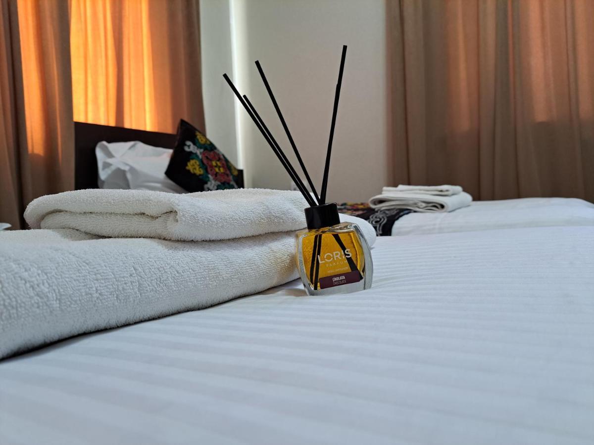Ocean hotel Osh Buitenkant foto